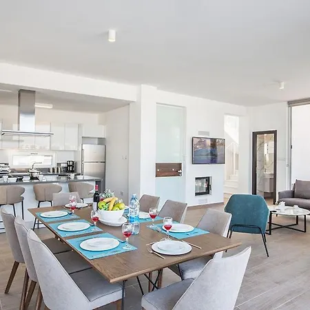 ヴィラ Villa Olive Titan, Brand New,Exquisite 5Bdr Protaras Villa With Pool,Close To The Beach *