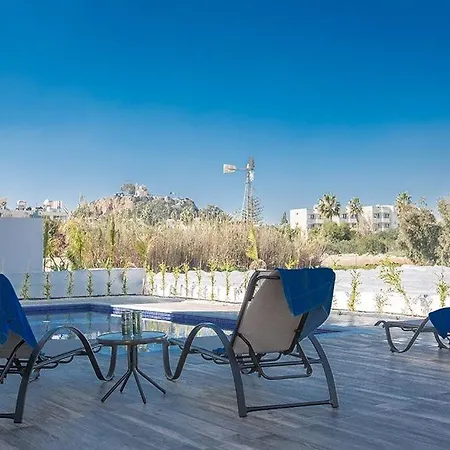 Villa Olive Titan, Brand New,Exquisite 5Bdr Protaras Villa With Pool,Close To The Beach ヴィラ *