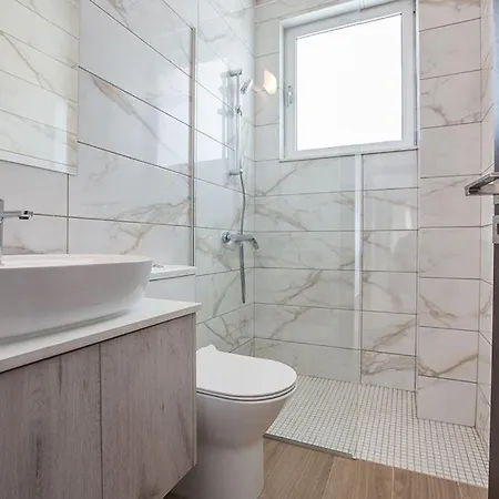 Villa Olive Titan, Brand New,Exquisite 5Bdr Protaras Villa With Pool,Close To The Beach * プロタラス