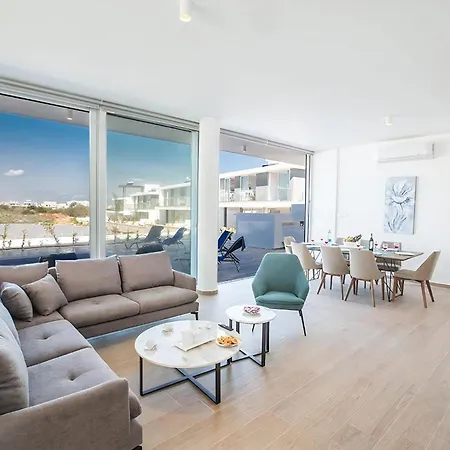 ヴィラ Villa Olive Titan, Brand New,Exquisite 5Bdr Protaras Villa With Pool,Close To The Beach プロタラス